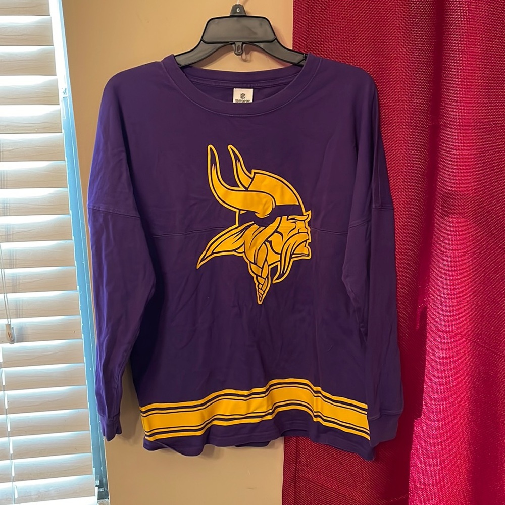 VS PINK Vikings Spirit Jersey
